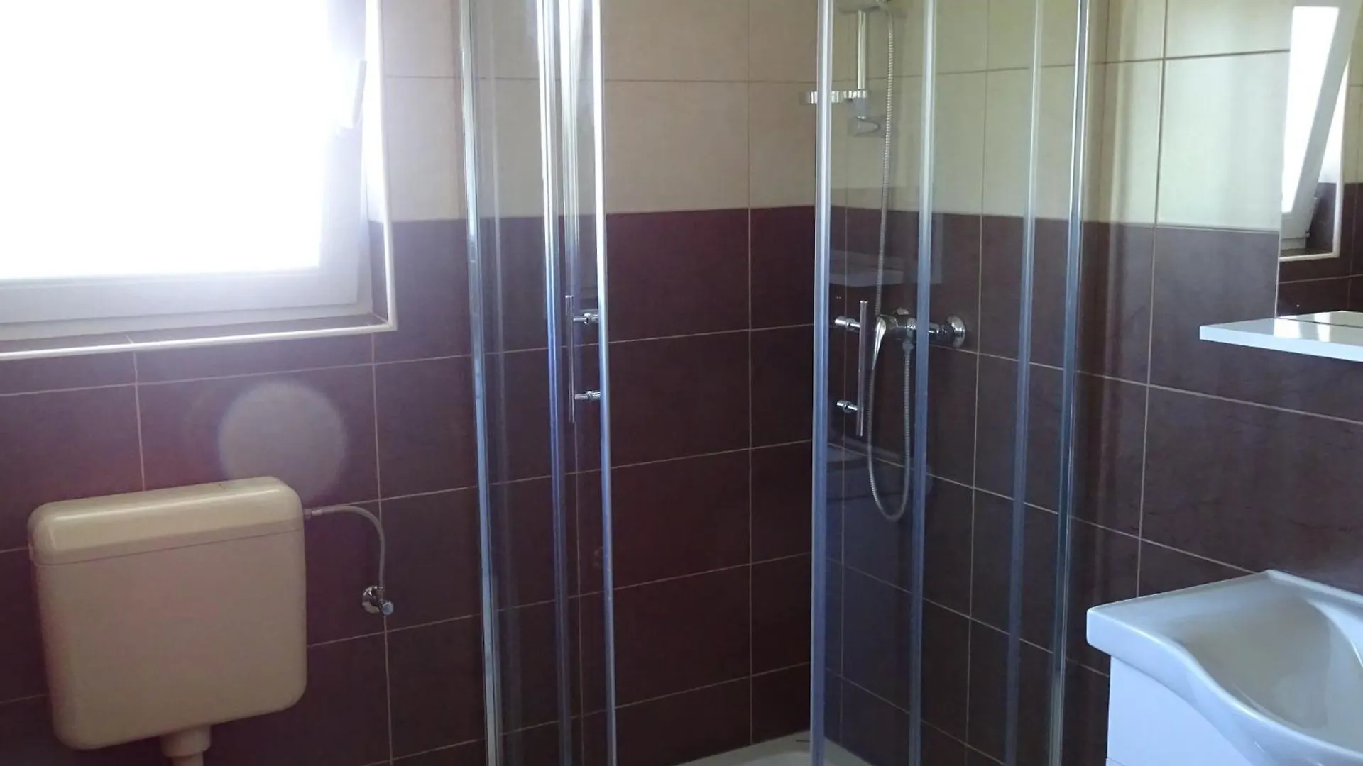 Apartment Apartmani Luna Sukosan